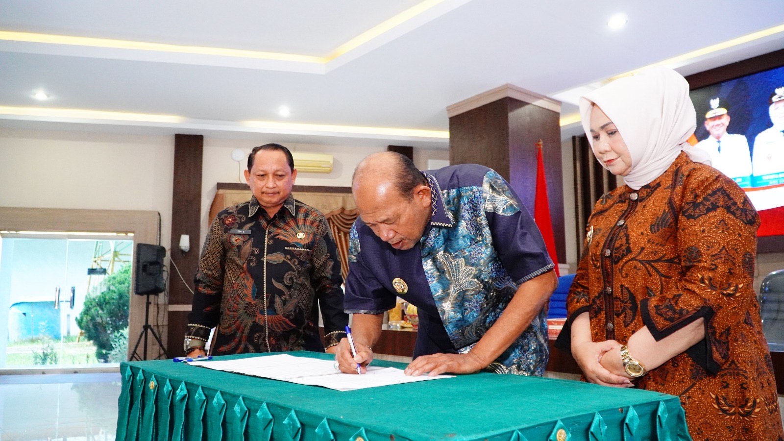 Bupati Syah Afandin Buka Forum Konsultasi Publik Menuju Mall Pelayanan Publik Langkat