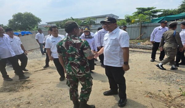 Bupati Deli Serdang Tinjau Perbaikan Jalan Sei Blumai dan Pembangunan Kantor Camat Tanjung Morawa