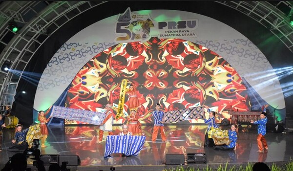 Benang Emas Serdang,Meriahkan Panggung Budaya PRSU 2026