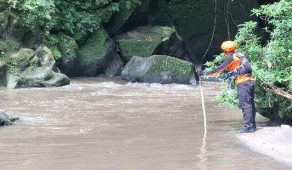 Tim SAR Gabungan Temukan Korban Hanyut di Sungai Kapasuk Setelah Tiga Hari Pencarian