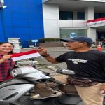 BRI Branch Office Medan Iskandar Muda Bagikan Bendera Merah Putih Kepada Masyarakat, Dalam Rangka Memeriahkan Hari Ulang Tahun (HUT) Ke-81 Kemerdekaan Republik Indonesia