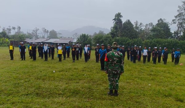 TNI Gembleng 45 Calon Paskibra