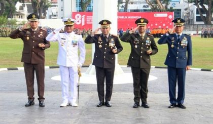 Dandim 0201 dan Forkopimda Medan Ikuti Live Streaming Detik-Detik Proklamasi dari Istana Negara.