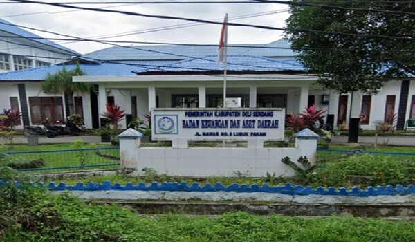 Kantor Badan Keuangan dan Aset Daerah (BKAD) di Kabupaten Deli Serdang