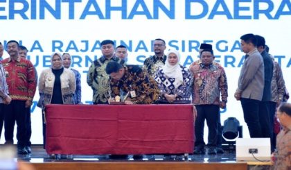 Bobby Nasution dan 33 Kepala Daerah se-Sumut Teken Komitmen Bersama KPK
