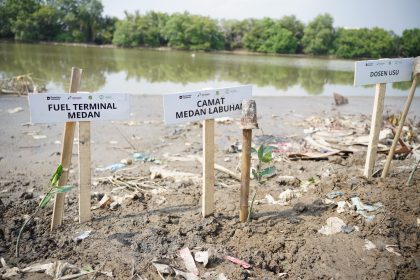 Pertamina Tanam 200 Bibit Mangrove di Medan Labuhan, Perkuat Perlindungan Pesisir dari Abrasi