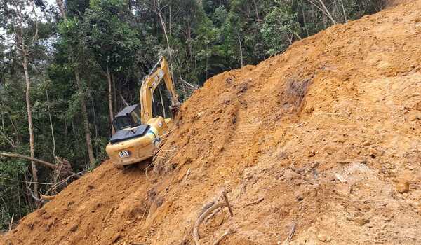 Jalan Menuju Sibongkaras Kian Terbuka