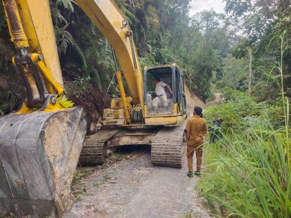 Excavator Tiba, Pembukaan Jalan 1 Kilometer di Sibongkaras Resmi Bergerak