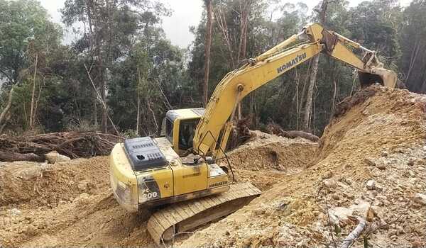 Penyiapan Badan Jalan Sibongkaras Capai 59,5 Persen